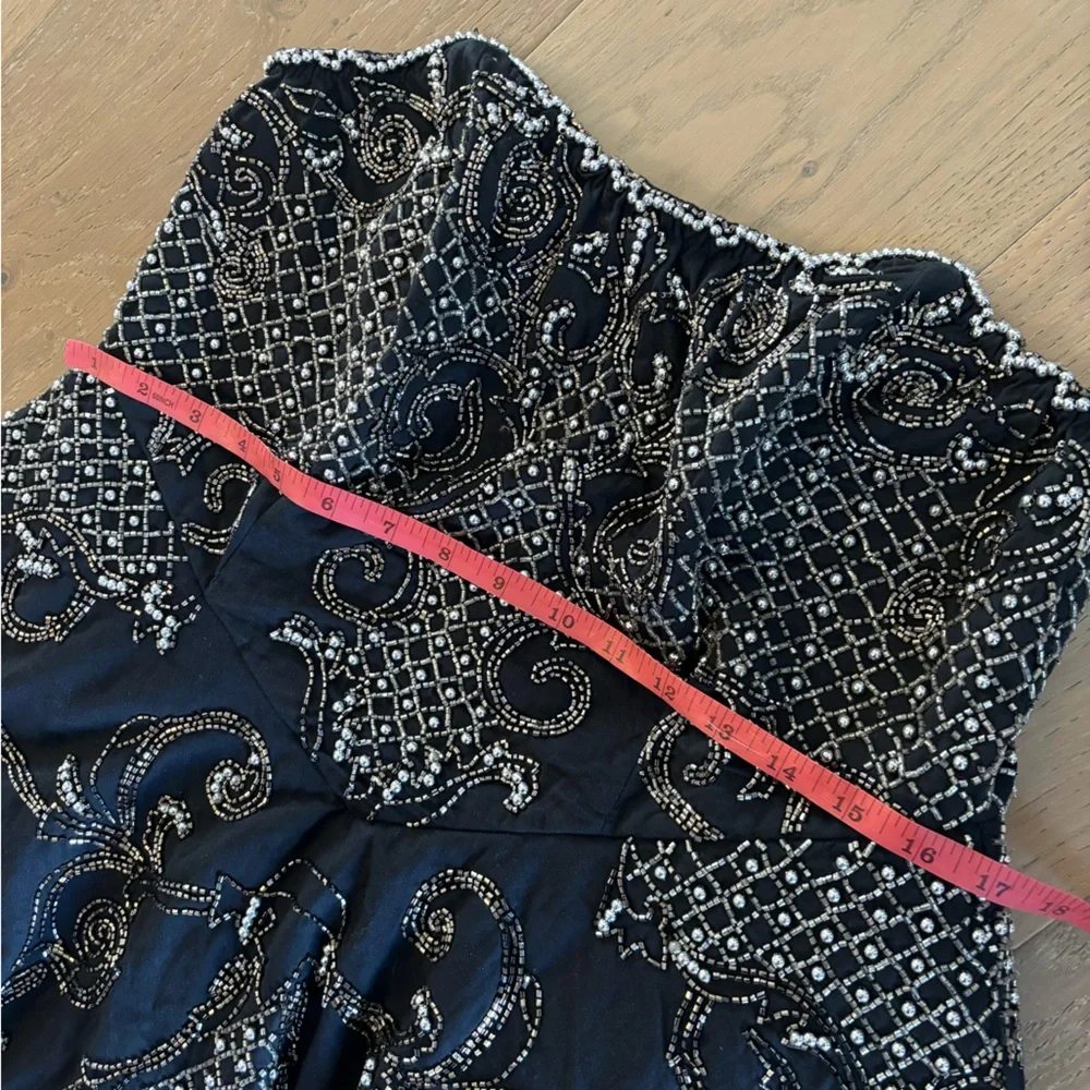 ASOS DESIGN embellished bandeau mini dress in black sequin pearl strapless US 10 - Picture 12 of 13